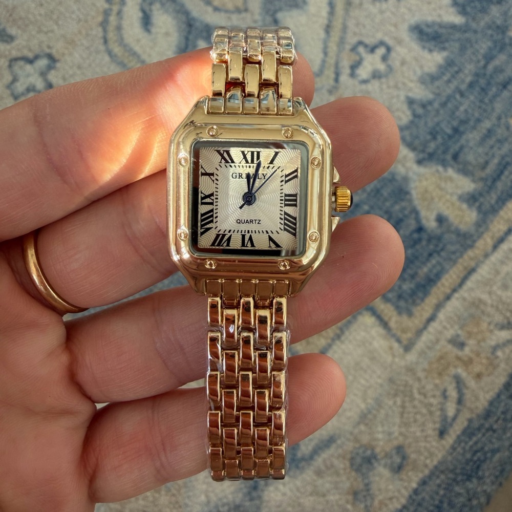 Panthere Classic Rectangle Stainless Steel Gold Watch - Picture 15 of 17